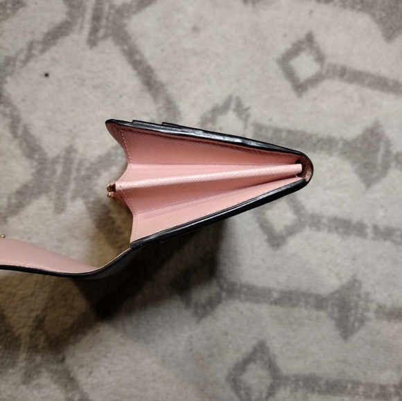 Louis Vuitton wallet - Picture 6 of 8